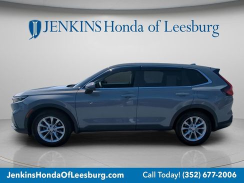 Used 2025 Honda CR-V EX image 6