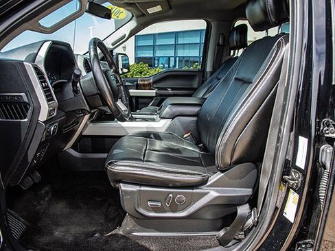 Used 2018 Ford F150 Lariat AWD/4WD image 14