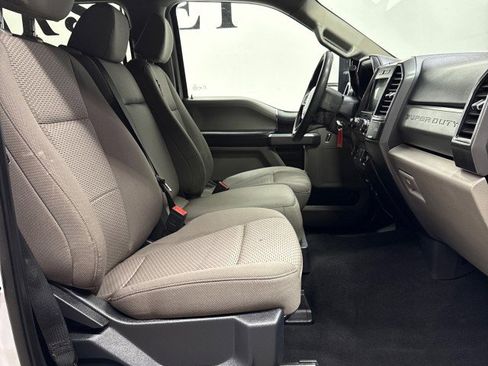 Used 2022 Ford F350 XLT image 24