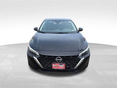 Certified 2024 Nissan Sentra S FWD image 2
