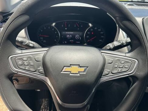 Used 2022 Chevrolet Equinox LT FWD image 17