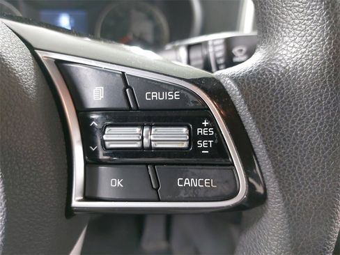 Used 2020 Kia Optima LX image 23