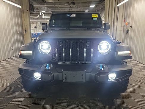 Used 2023 Jeep Wrangler Unlimited w/ Cold Weather Group image 6