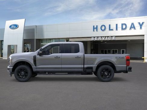 New 2026 Ford F250 Lariat w/ Black Appearance Package AWD/4WD image 3