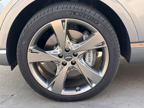 Used 2024 Genesis GV80 3.5T w/ Prestige Package image 11