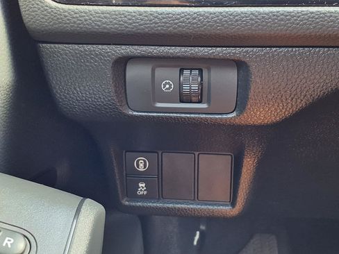 Used 2023 Honda Civic Sport image 9