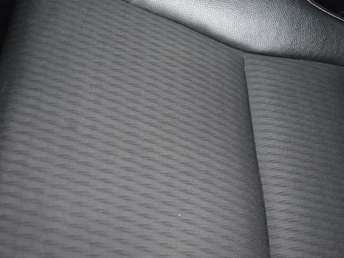 Used 2017 Honda Accord Sport image 12