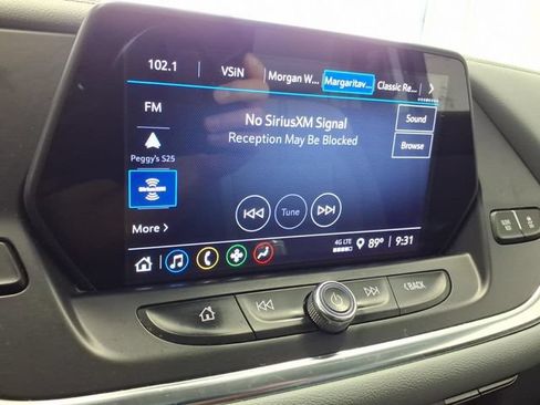 Used 2022 Chevrolet Blazer LT FWD image 18