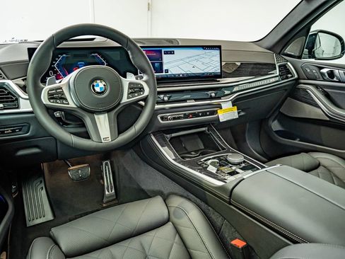 New 2026 BMW X5 xDrive40i w/ M Sport Package AWD/4WD image 30