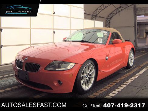 Used 2005 BMW Z4 2.5i image 1