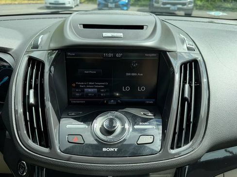 Used 2014 Ford Escape Titanium w/ Equipment Group 401A AWD/4WD image 24