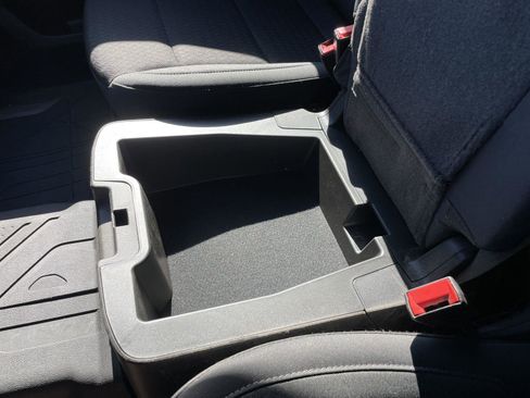 Used 2024 Chevrolet Silverado 2500 Custom w/ Custom Value Package image 26