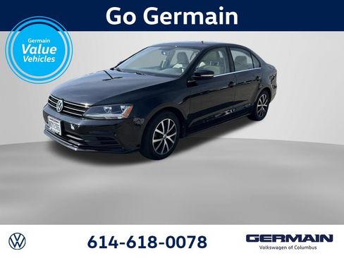 Used 2017 Volkswagen Jetta SE FWD image 1