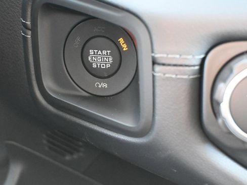 New 2025 Jeep Wrangler Sahara image 17