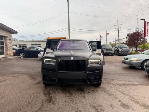Used 2020 Rolls-Royce Cullinan AWD/4WD image 3