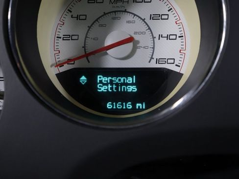 Used 2013 Dodge Challenger R/T RWD image 16