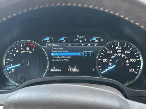 Used 2018 Ford F150 Lariat w/ Equipment Group 502A Luxury AWD/4WD image 20