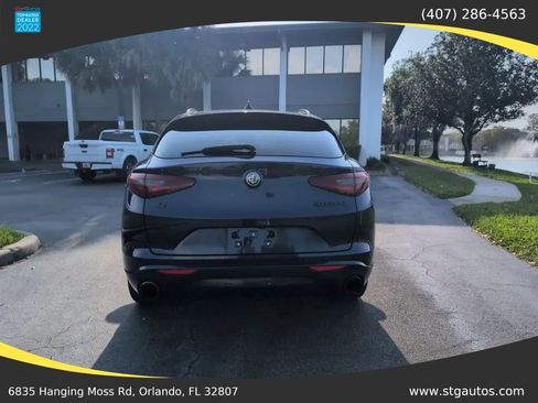 Used 2021 Alfa Romeo Stelvio Ti w/ Nero Edizione AWD/4WD image 4