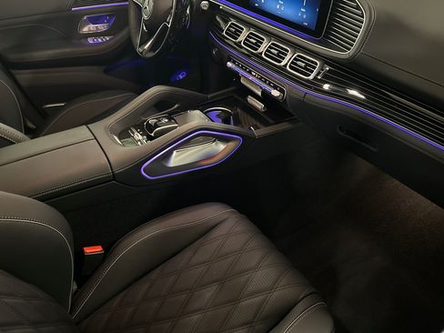 New 2026 Mercedes-Benz Maybach GLS 600 4MATIC image 16