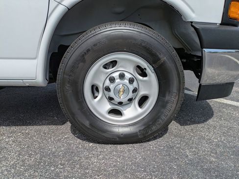 New 2025 Chevrolet Express 3500 w/ Power Convenience Package image 11