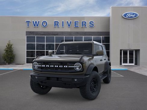 New 2026 Ford Bronco Outer Banks image 2