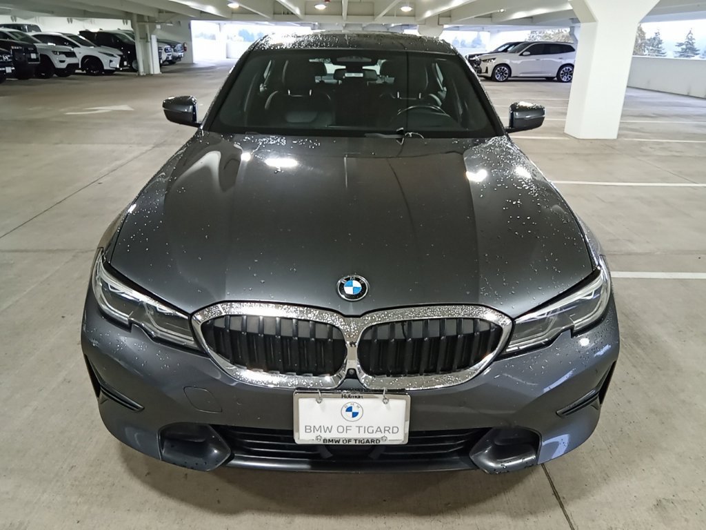 Used 2020 BMW 330i xDrive Sedan w/ Executive Package AWD/4WD image 2