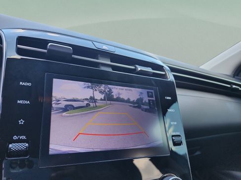 Certified 2022 Hyundai Tucson SEL FWD image 23