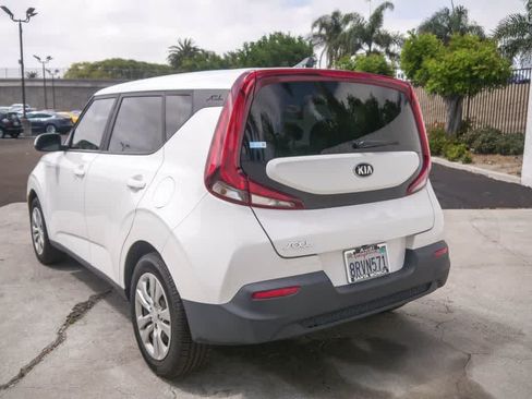 Used 2020 Kia Soul LX FWD image 7