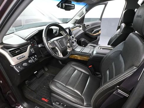 Used 2017 GMC Yukon XL Denali w/ Open Road Package image 27