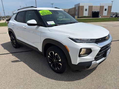 Used 2023 Chevrolet TrailBlazer LT image 7