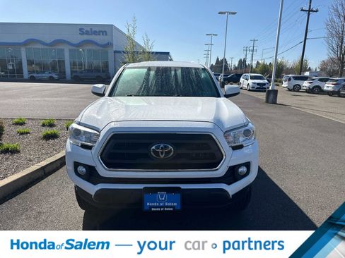 Used 2021 Toyota Tacoma SR5 image 6
