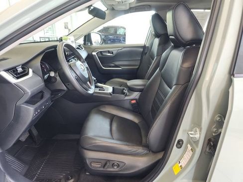 Used 2023 Toyota RAV4 XLE Premium AWD/4WD image 15
