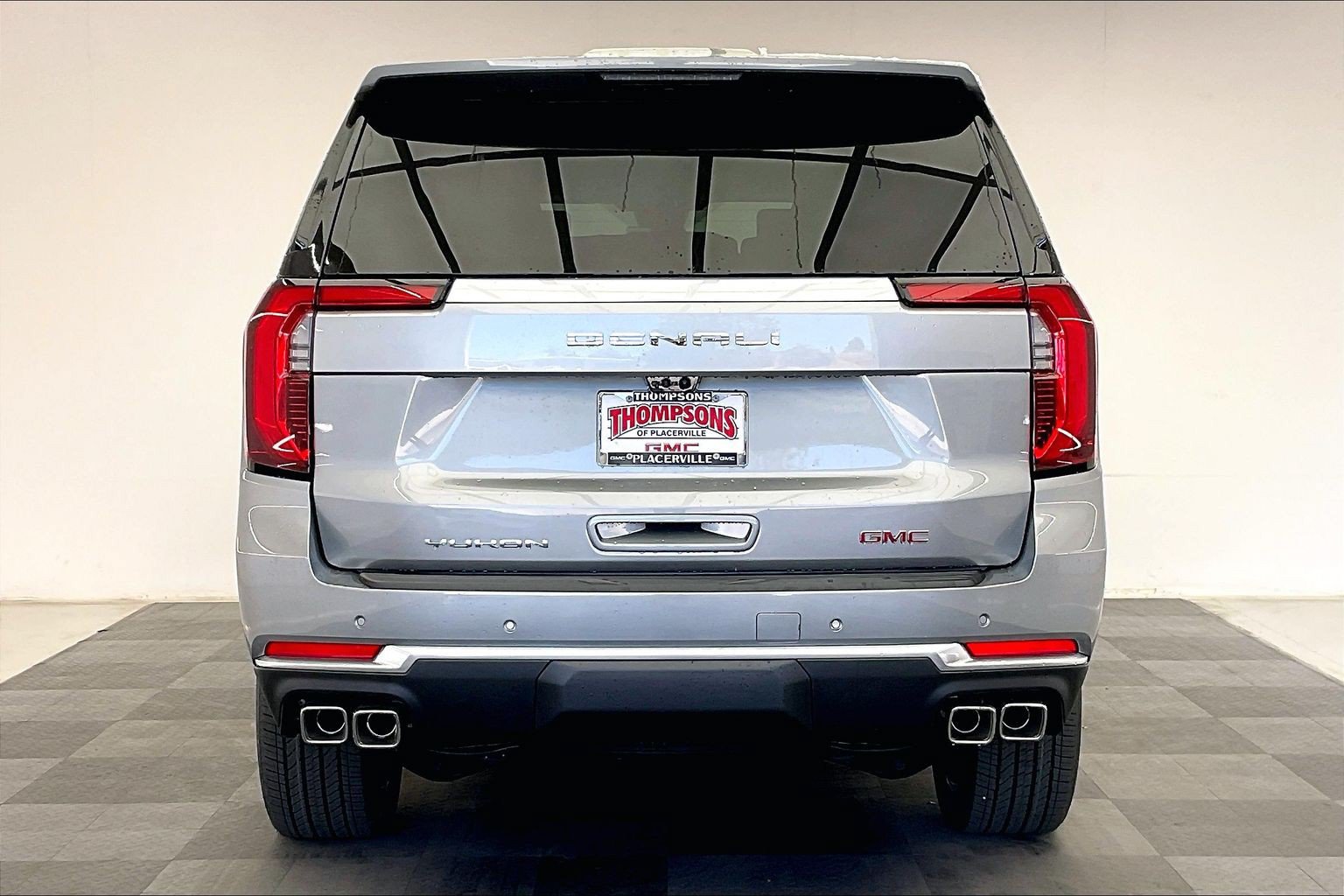 New 2026 GMC Yukon Denali w/ Advanced Technology Package AWD/4WD image 3