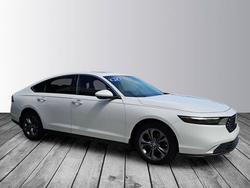 Used 2024 Honda Accord EX image 7