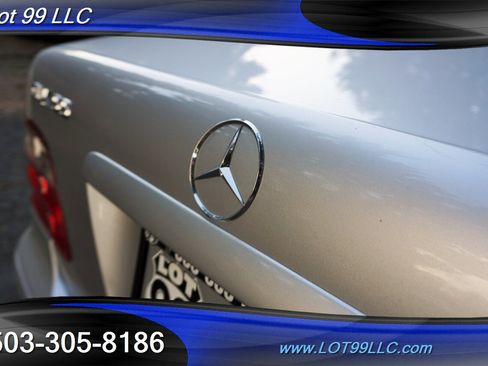 Used 2001 Mercedes-Benz CLK 55 AMG Coupe image 30