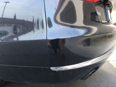 Used 2013 Audi A8 3.0T w/ Driver Assistance Pkg image 12