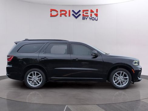 Used 2024 Dodge Durango GT AWD/4WD image 5