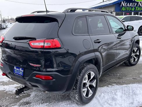 Used 2016 Jeep Cherokee Trailhawk w/ Leather Interior Group image 4