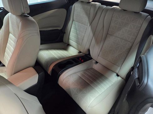 Used 2018 Buick Cascada Premium image 16