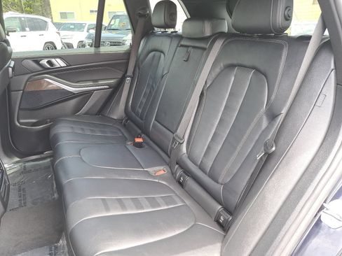 Used 2022 BMW X5 xDrive40i w/ M Sport Package AWD/4WD image 15