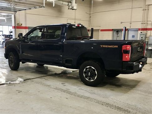 Used 2023 Ford F350 Lariat w/ Lariat Ultimate Package image 2