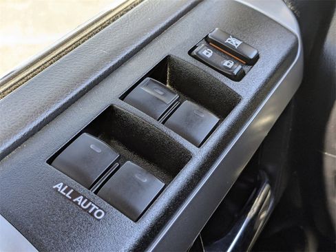 Used 2021 Toyota 4Runner Limited image 26