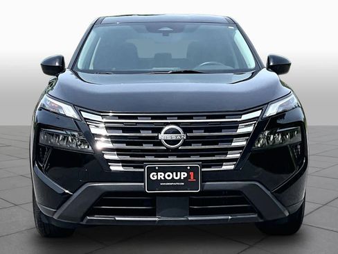 Used 2024 Nissan Rogue SV AWD/4WD image 4