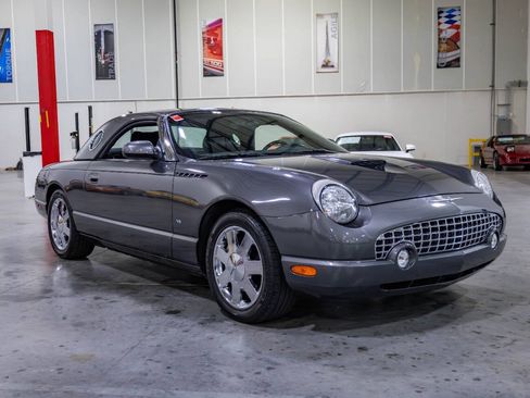 Used 2003 Ford Thunderbird RWD image 24