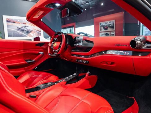 Certified 2023 Ferrari F8 Tributo image 41