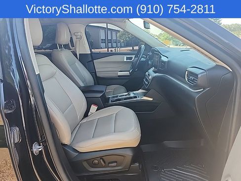 Used 2021 Ford Explorer XLT w/ Equipment Group 202A RWD image 33