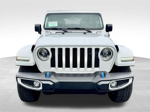 Used 2023 Jeep Wrangler Unlimited Sahara AWD/4WD image 2