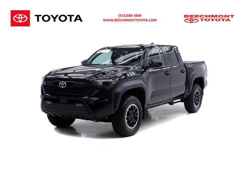 Certified 2024 Toyota Tacoma TRD Off-Road AWD/4WD image 1