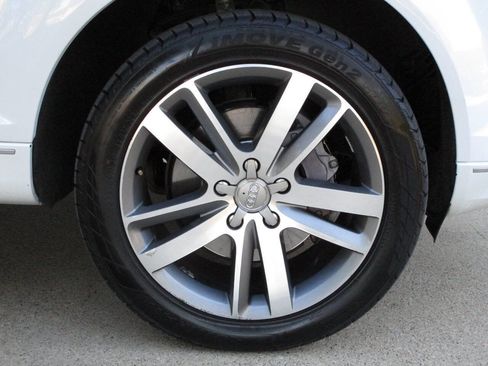 Used 2015 Audi Q7 TDI Premium Plus w/ Premium Plus Package AWD/4WD image 27