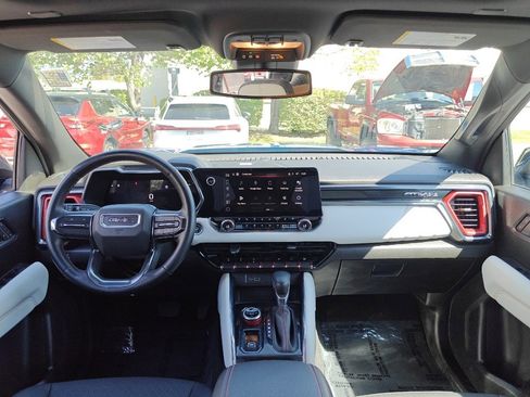 Used 2023 GMC Canyon AT4X image 21